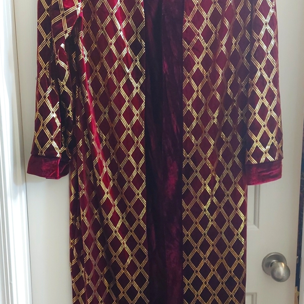 Holiday Dress Burgandy-Gold NWOT